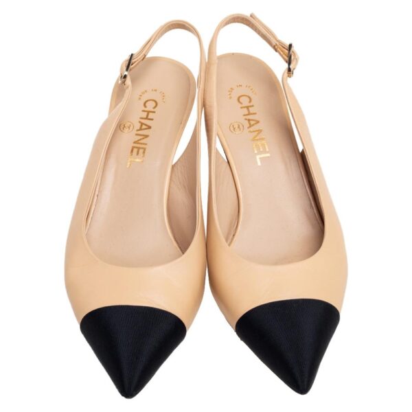 luxury_women_chanel_used_shoes_p607966_006_master.jpg Chanel Slingback Pump — Beige & Black